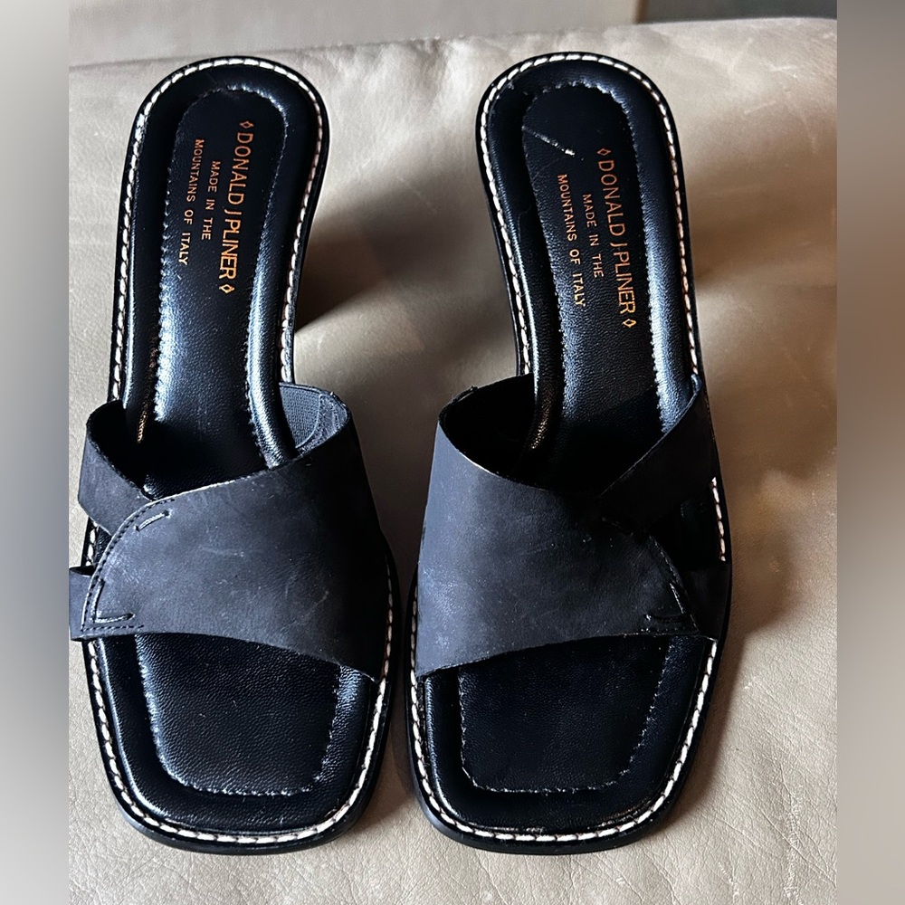 Donald J. Pliner Black Women's Sandals